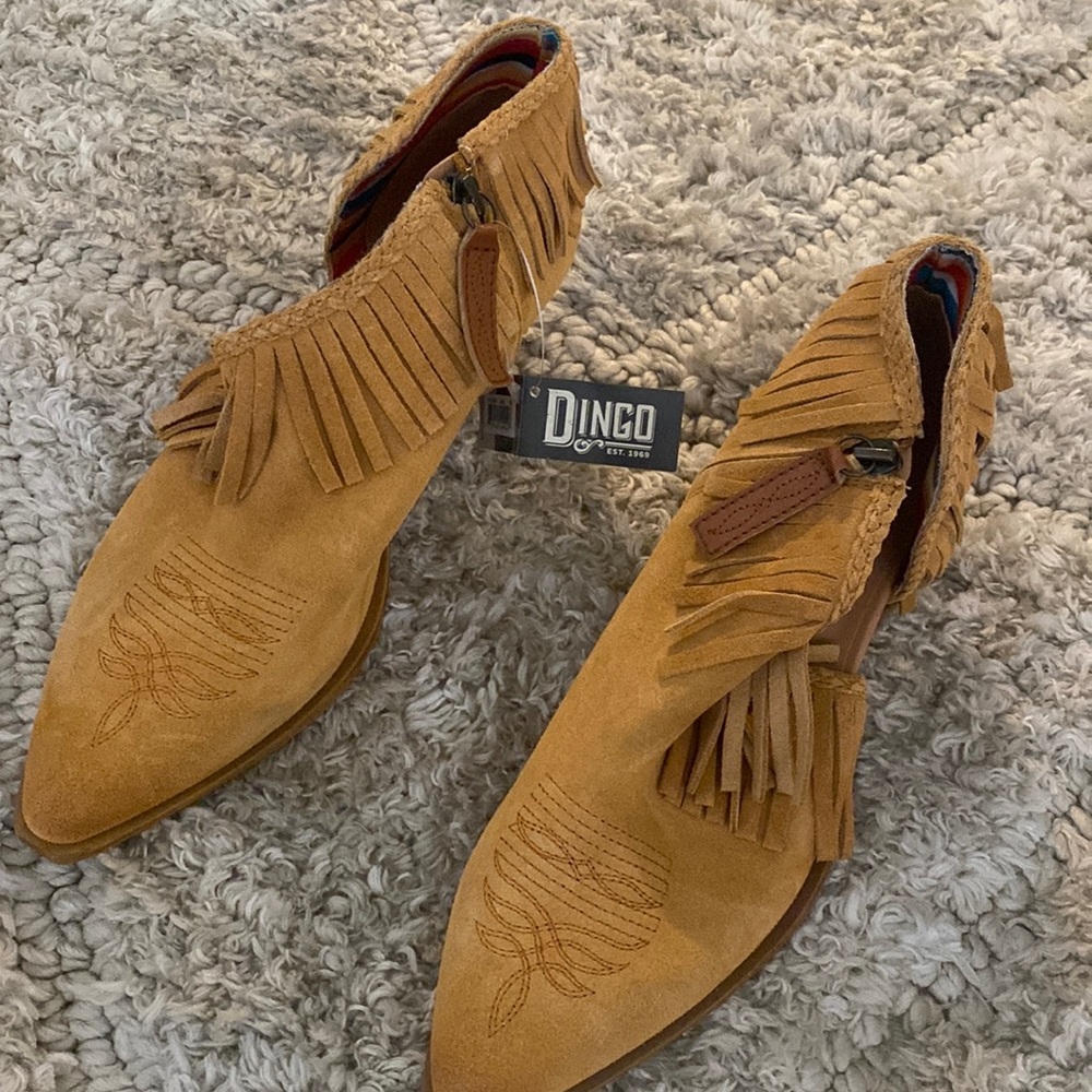 Dingo. Size 8. Never worn fringe booties. Mustard color.